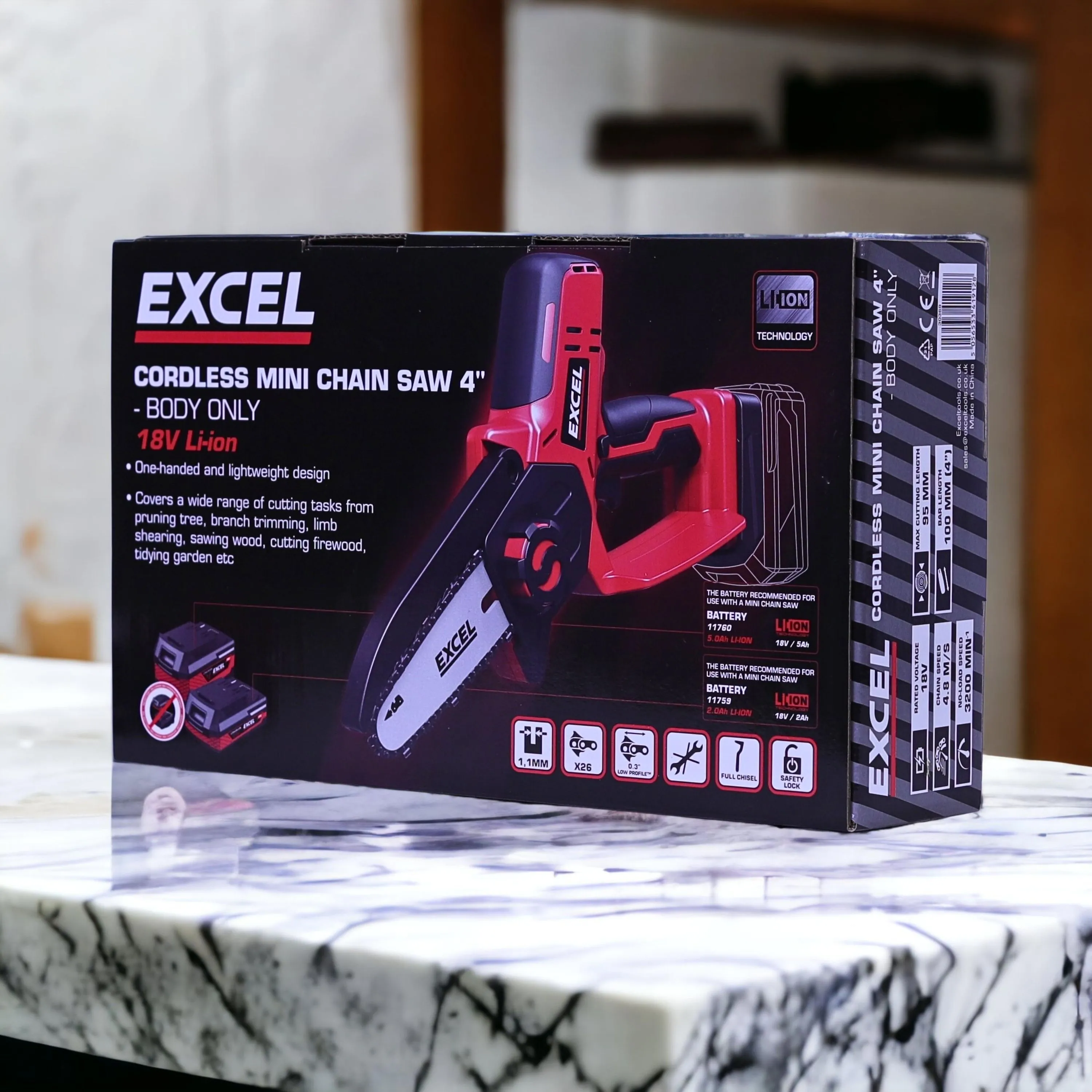 Excel 18V Cordless Mini Chain Saw with 1 x 4.0Ah Battery Charger & Bag