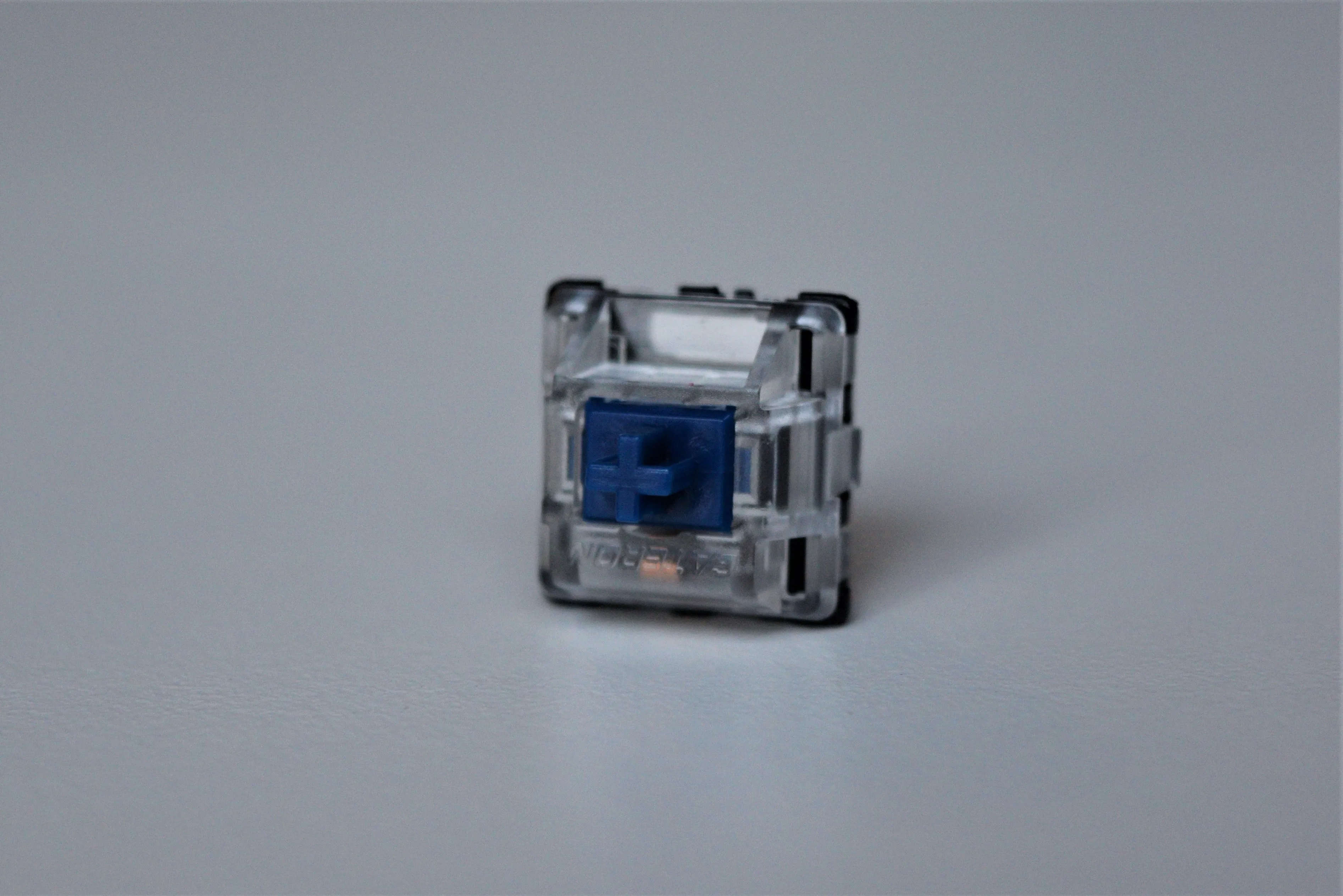 Gateron Optical Blue Switches