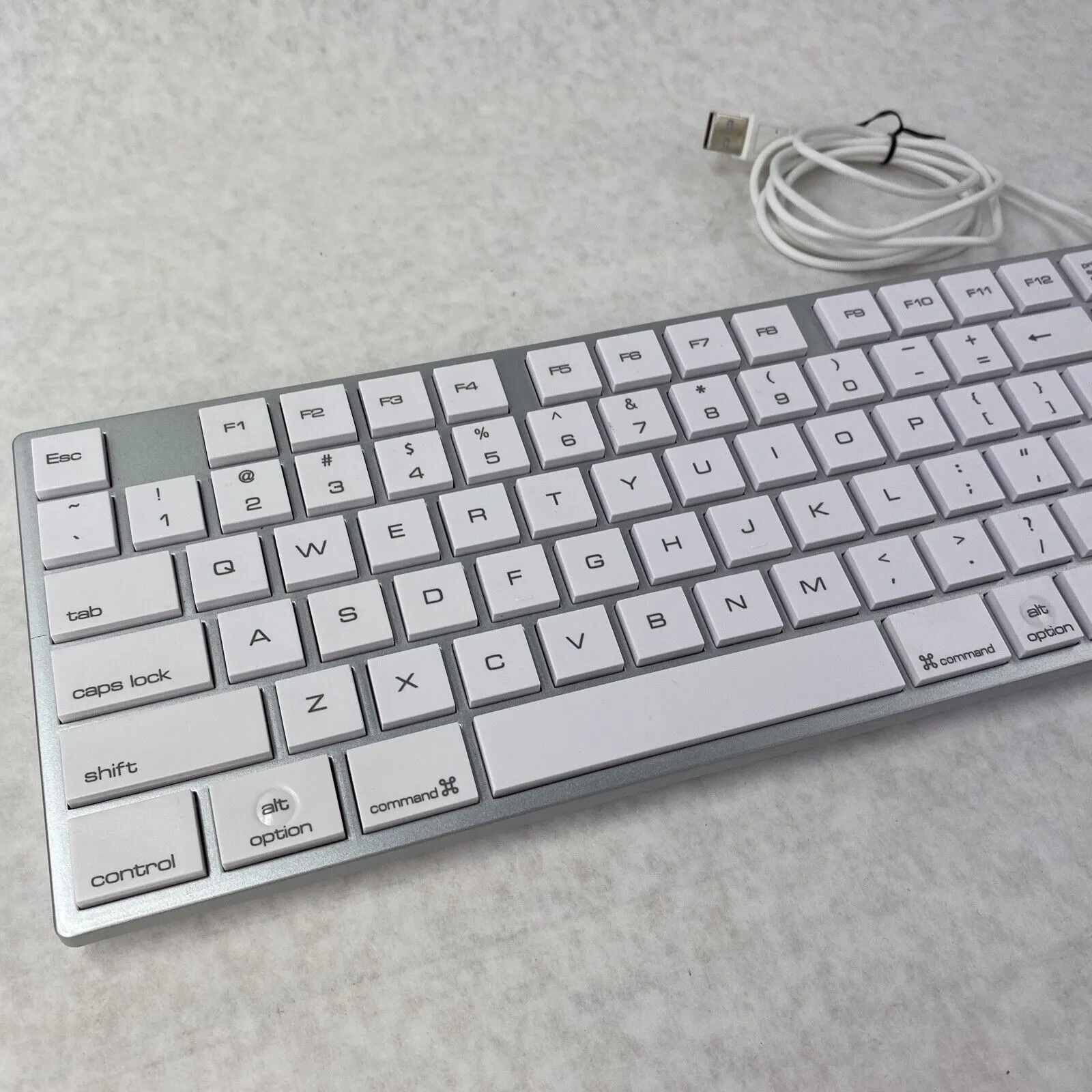 iHome IMAC-K121S Full Size Mac Keyboard USB