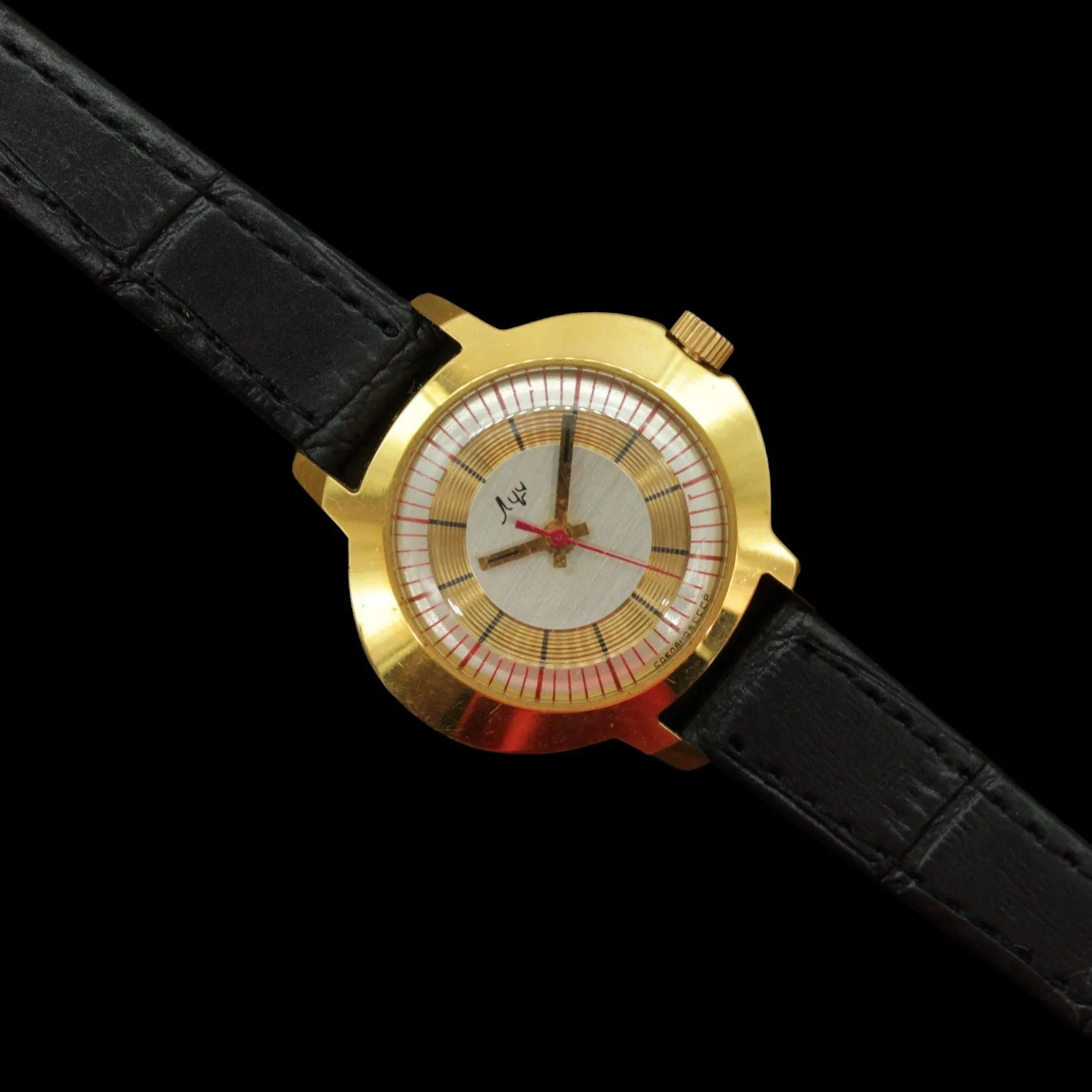 Vintage Soviet women's mechanical watch Luch gold plate case, nice collectible condition