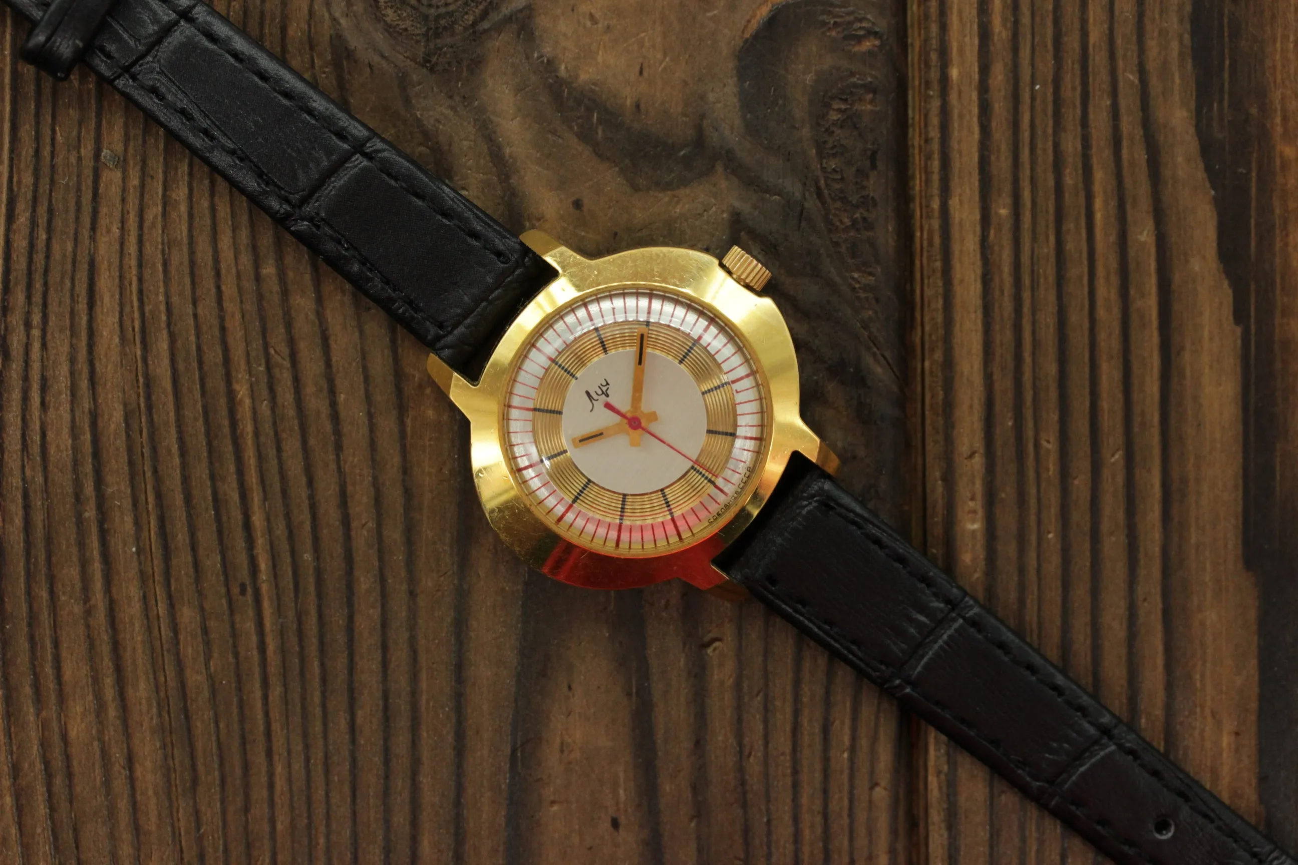 Vintage Soviet women's mechanical watch Luch gold plate case, nice collectible condition