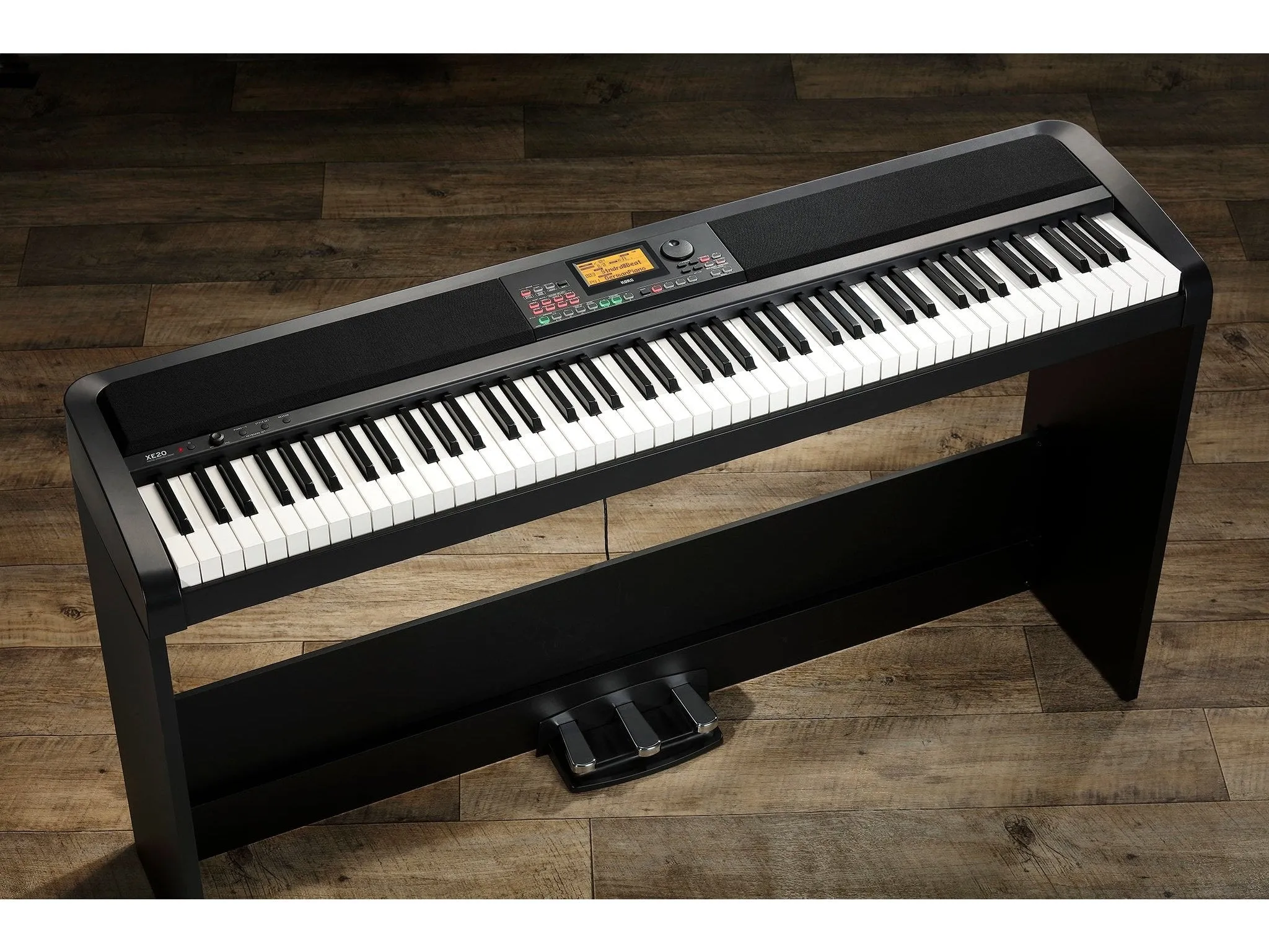 XE20 Digital Ensemble Piano